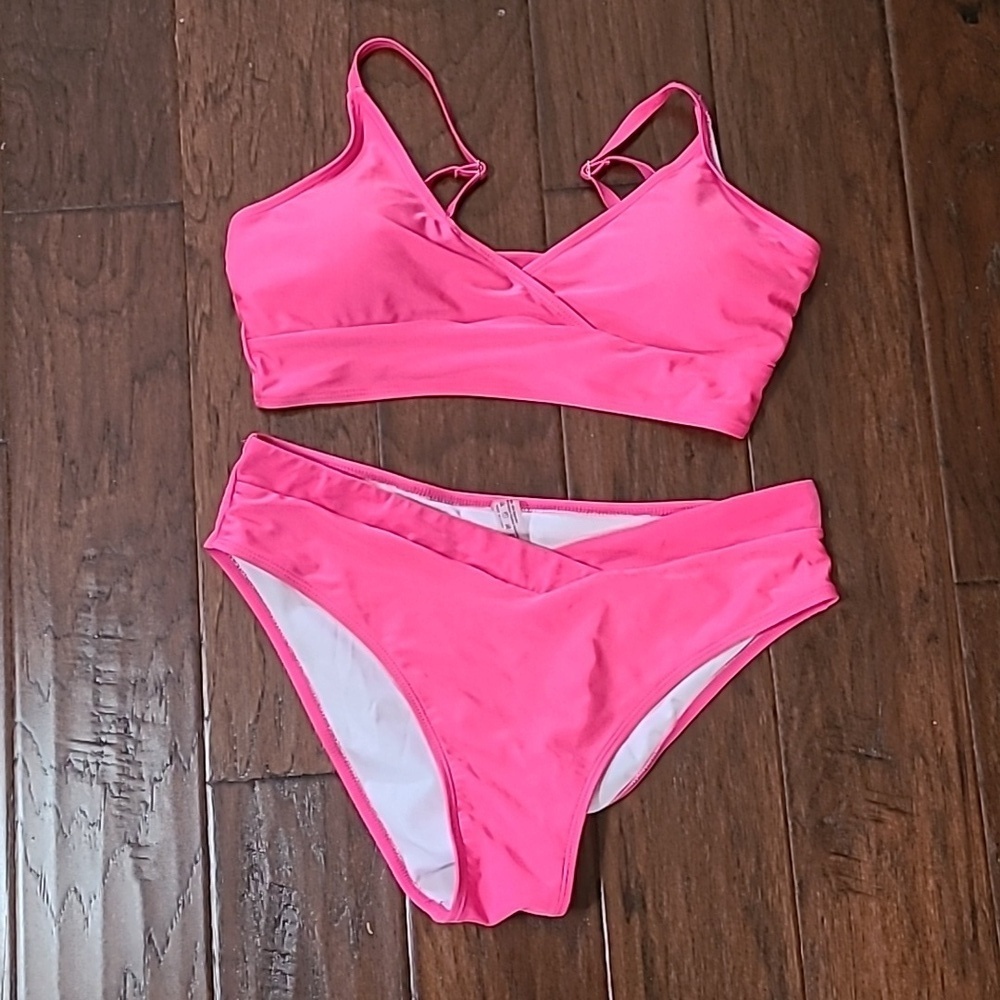 Unknown Brand women's pink bikini size 1XL